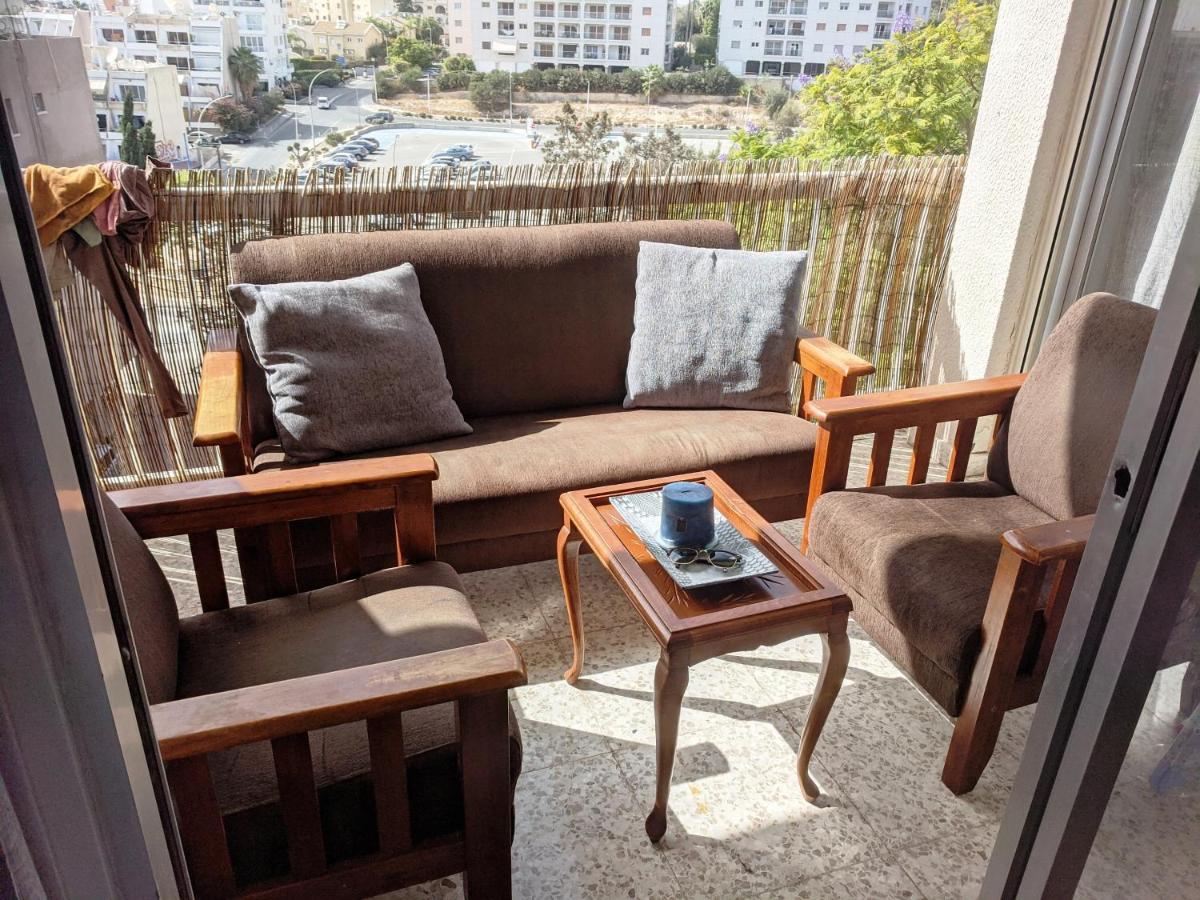 Fantastic 1 Bed Apartment By The Sea Opposite 4 Seasons Limassol Ngoại thất bức ảnh