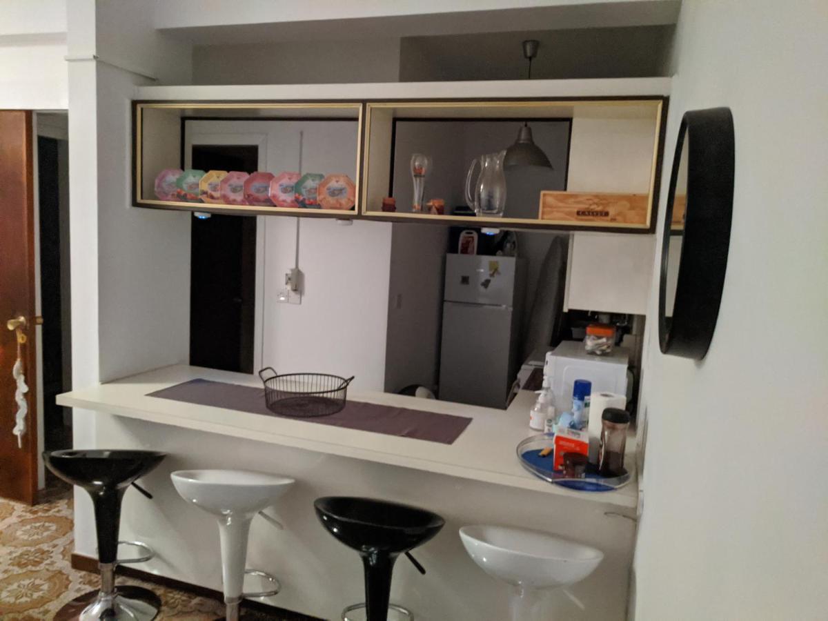 Fantastic 1 Bed Apartment By The Sea Opposite 4 Seasons Limassol Ngoại thất bức ảnh
