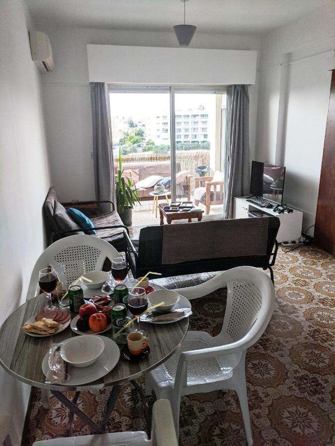 Fantastic 1 Bed Apartment By The Sea Opposite 4 Seasons Limassol Ngoại thất bức ảnh