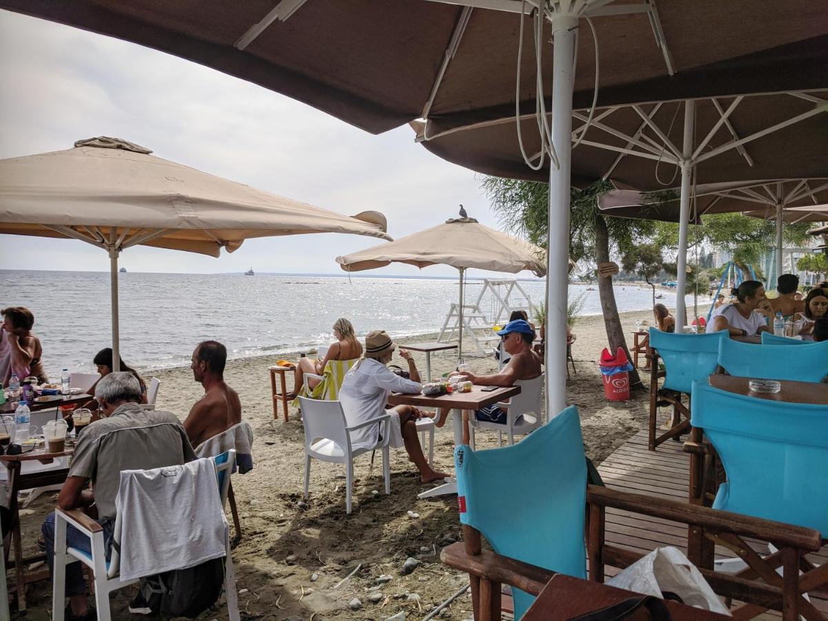 Fantastic 1 Bed Apartment By The Sea Opposite 4 Seasons Limassol Ngoại thất bức ảnh